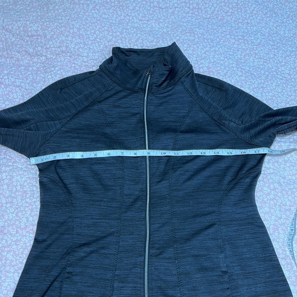 Apana Full-Zip Sporty Jacket - Picture 5 of 8